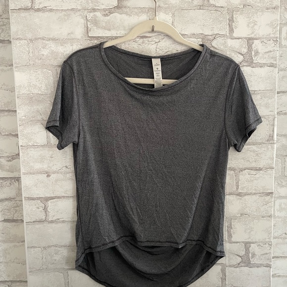 lululemon athletica Tops - Lululemon Grey Short Sleeve